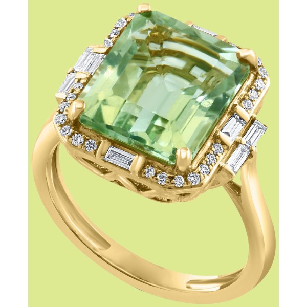 Green Quartz (5-1/3 ct) & Diamond (1/3 ct) Halo Ring in 14k Gold