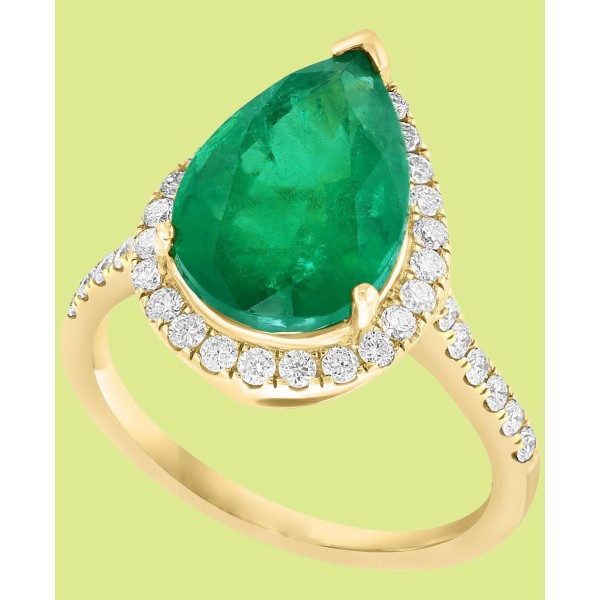 Emerald (2-7/8 ct) & Diamond (1/2 ct) Pear Halo Ring in 14k Gold