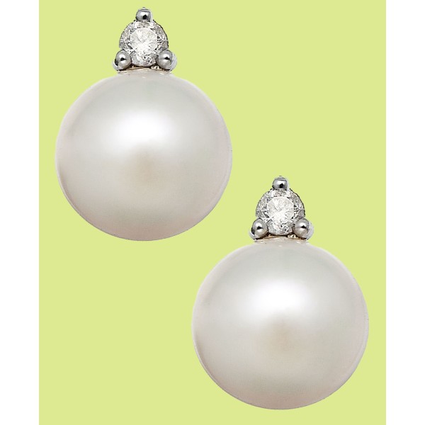 Diamond Accent Stud Earrings in 14k White Gold