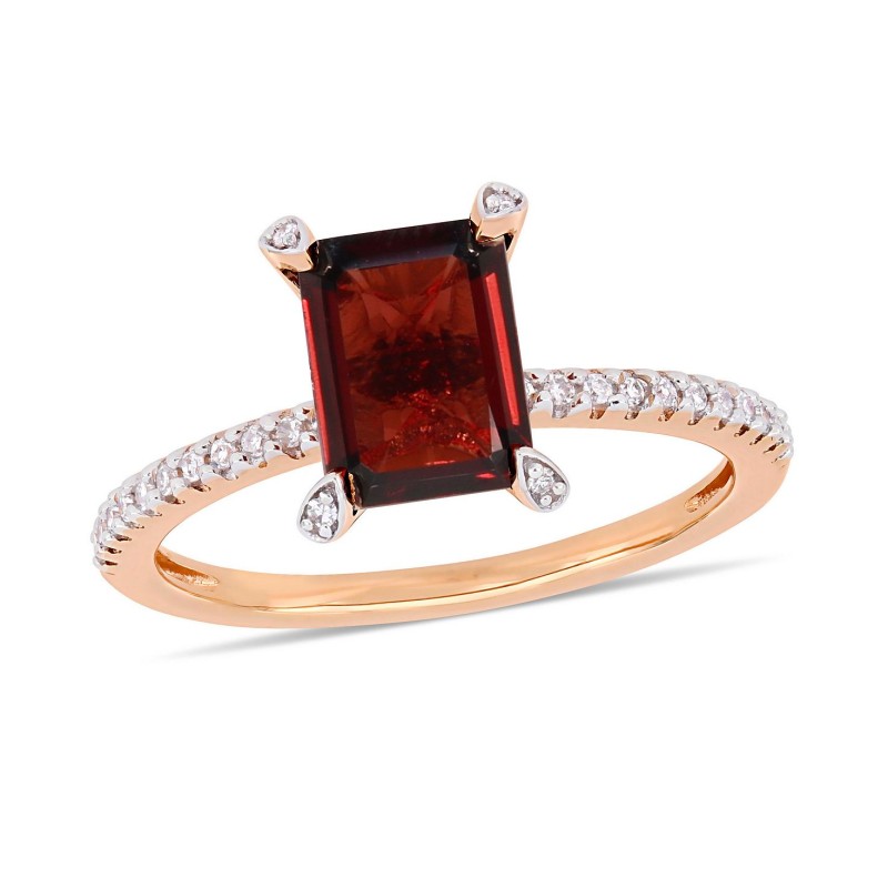 Garnet (2-1/8 ctt.w.) and Diamond (1/10 ctt.w.) Ring in 10k Rose Gold